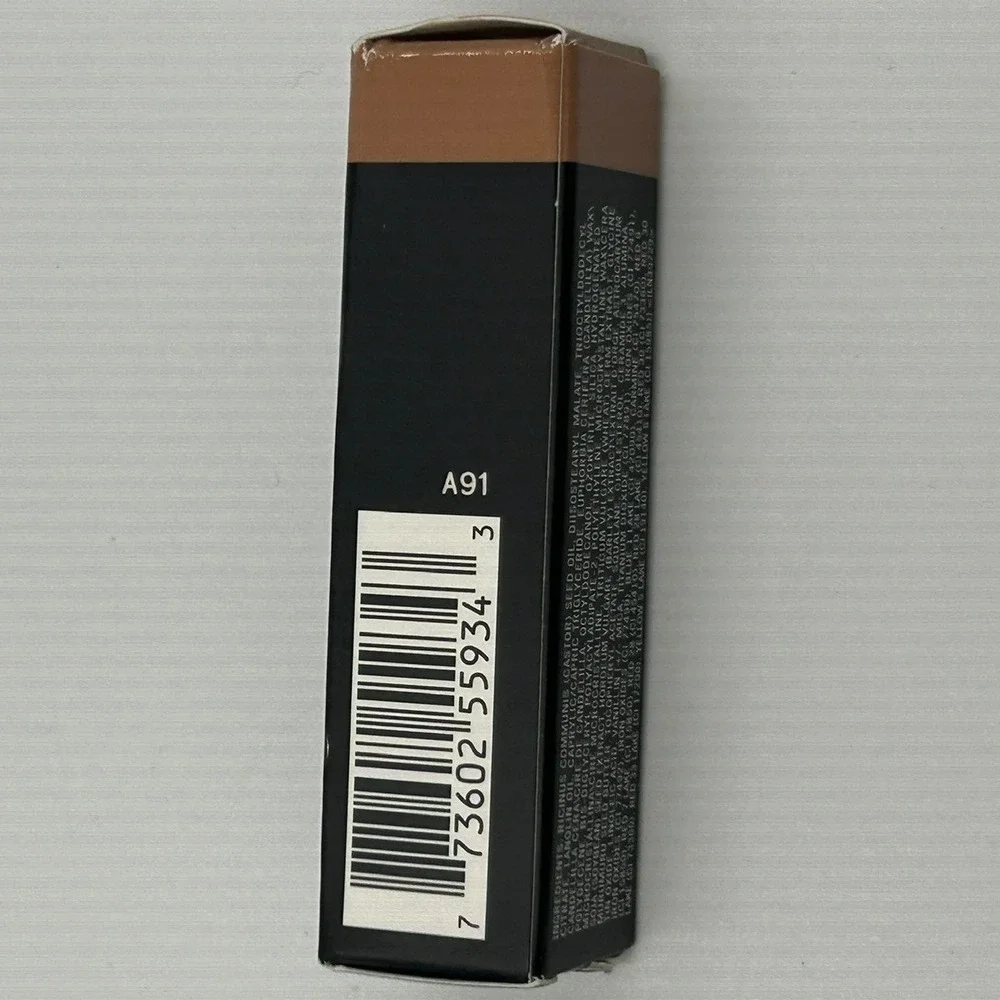 MAC‎ Amplified Creme Lipstick Womens 0.1oz Feeling Myself New Coral Pink 127